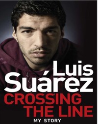 Luis Suarez crossing the line